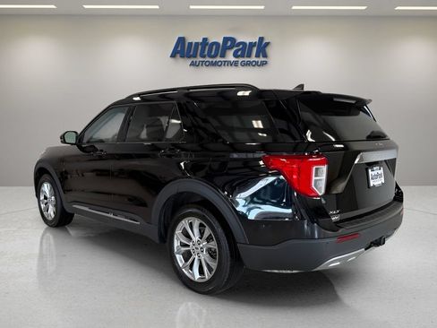 Certified 2024 Ford Explorer XLT w/ Equipment Group 202A AWD/4WD image 5