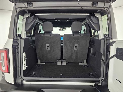 Used 2021 Ford Bronco Wildtrak image 14