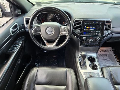 Used 2022 Jeep Grand Cherokee Limited AWD/4WD image 10