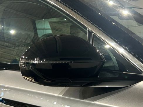 New 2026 Lincoln Nautilus Premier w/ Equipment Group 102A image 11