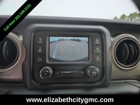 Used 2018 Jeep Wrangler Unlimited Sport AWD/4WD image 12