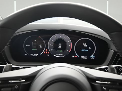 Certified 2025 Porsche Cayenne S AWD/4WD image 20