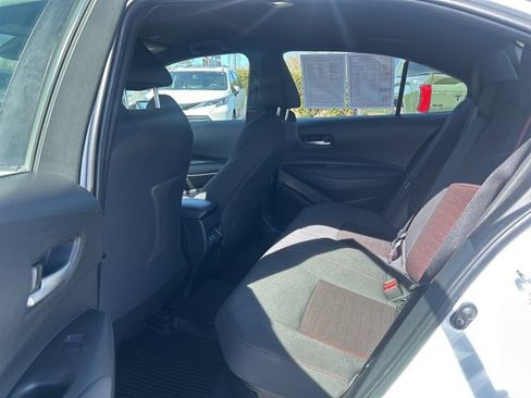 Used 2025 Toyota Corolla SE image 13