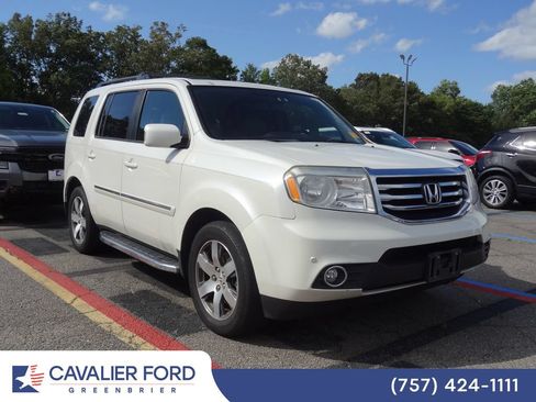 Used 2015 Honda Pilot Touring image 1