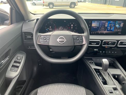 New 2026 Nissan Sentra SV FWD image 14
