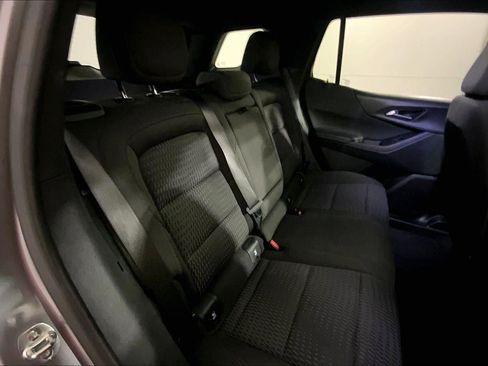 Used 2026 Chevrolet Equinox LT FWD image 23