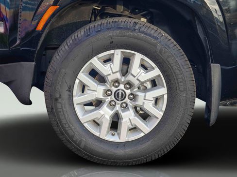 Used 2023 Nissan Frontier SV w/ SV Convenience Package image 36