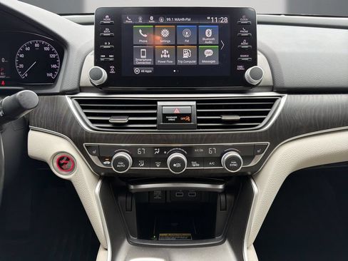 Used 2022 Honda Accord EX-L image 17