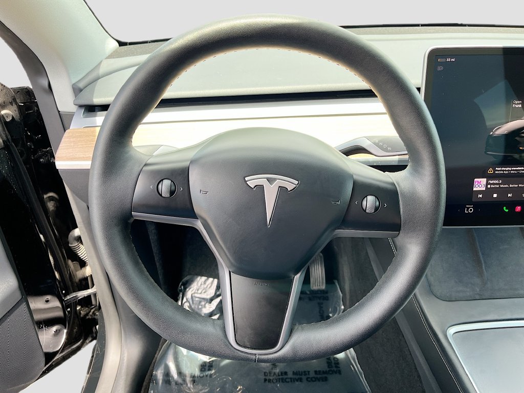 Used 2024 Tesla Model Y Long Range AWD/4WD image 11