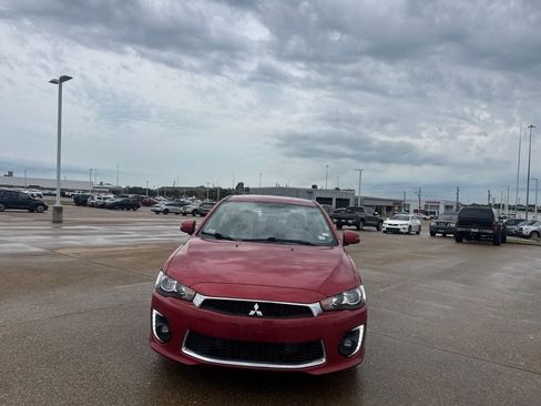 Used 2017 Mitsubishi Lancer ES AWD/4WD image 5