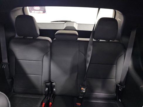 Used 2025 Buick Enclave Sport Touring w/ Super Cruise Package image 15