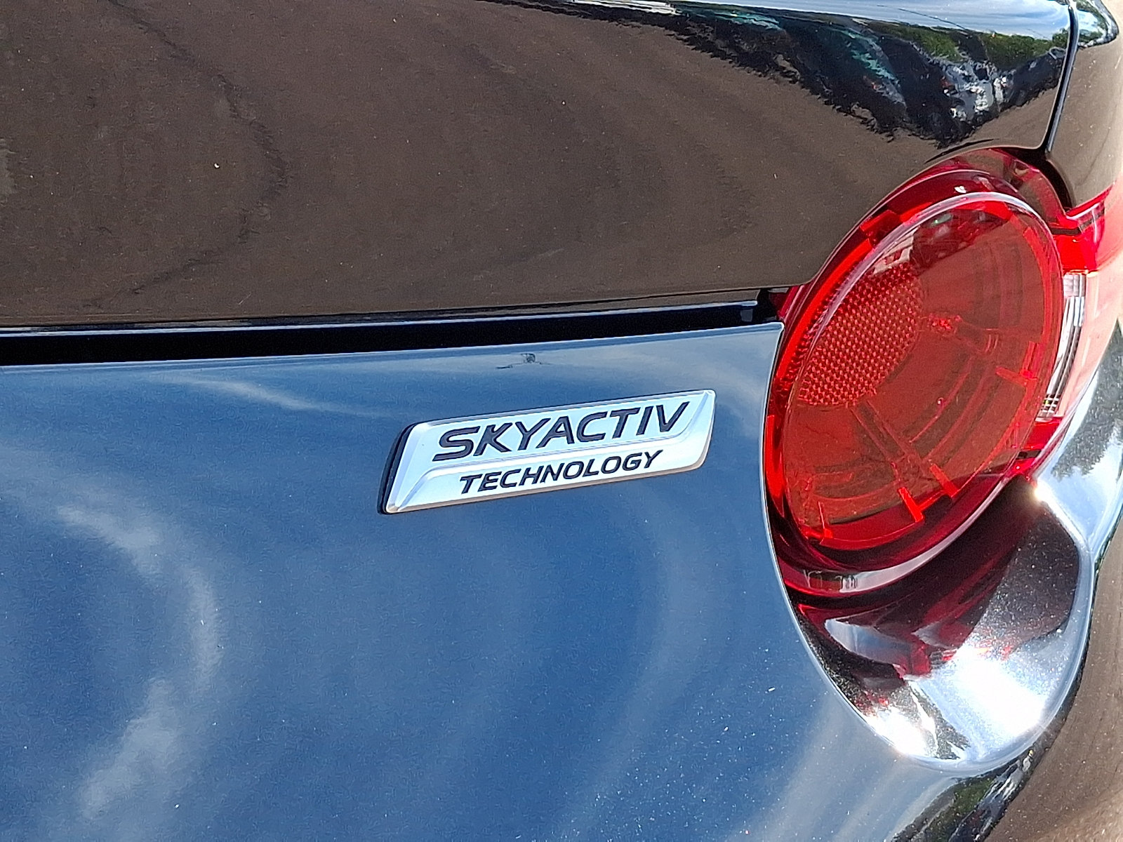 Used 2016 MAZDA MX-5 Miata Grand Touring RWD image 31