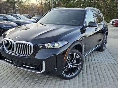 New 2026 BMW X5 sDrive40i RWD image 1