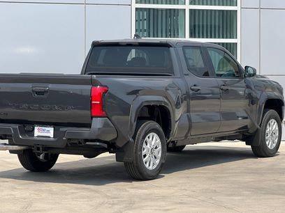 New 2026 Toyota Tacoma SR5