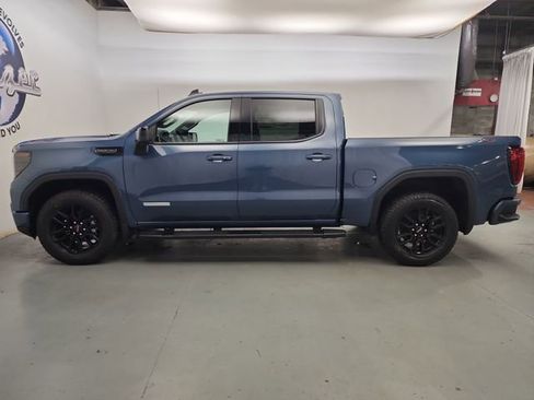 New 2026 GMC Sierra 1500 Elevation image 4
