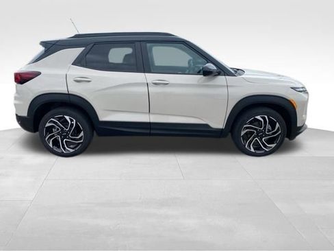 New 2026 Chevrolet TrailBlazer RS w/ Driver Confidence Package image 5