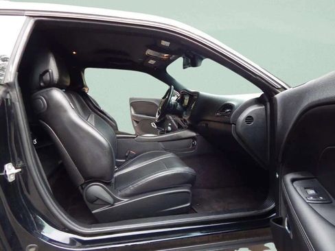 Used 2018 Dodge Challenger SXT Plus image 36