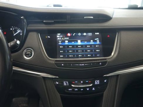 Used 2019 Cadillac XT5 Luxury w/ Trailering Package AWD/4WD image 24