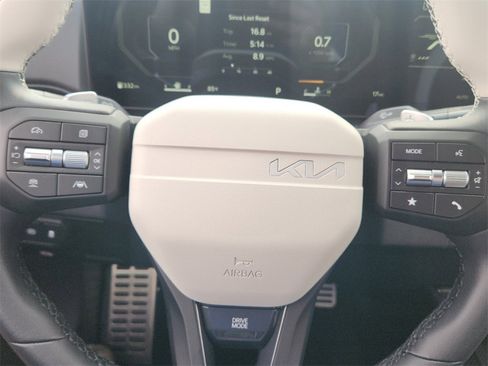 New 2025 Kia K4 GT-Line Turbo image 14