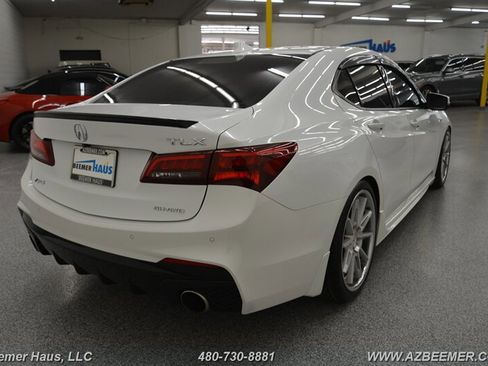 Used 2019 Acura TLX V6 w/ Technology & A-SPEC Pkg image 9