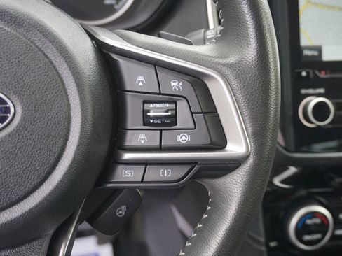 Used 2023 Subaru Forester Limited AWD/4WD image 19