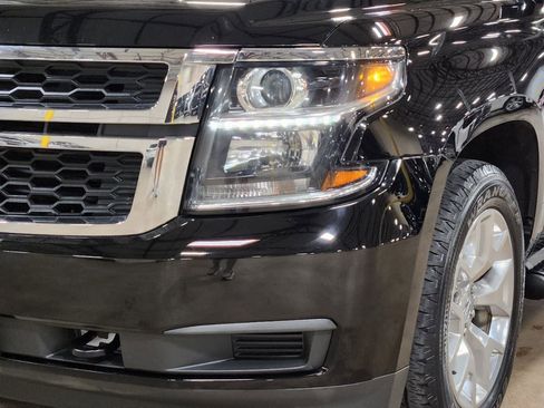 Used 2019 Chevrolet Tahoe LS w/ Enhanced Driver Alert Package RWD image 14