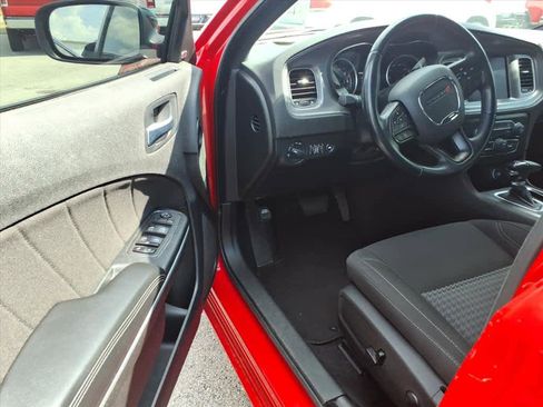 Used 2023 Dodge Charger SXT image 6