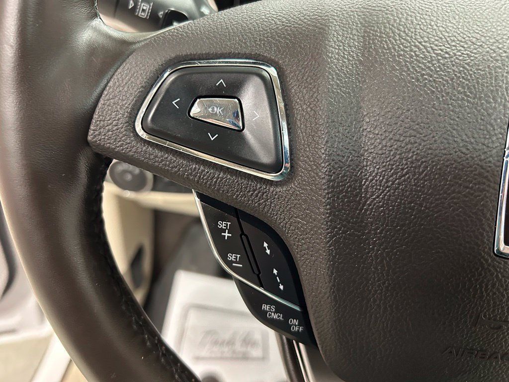 Used 2018 Lincoln MKC Reserve FWD image 12