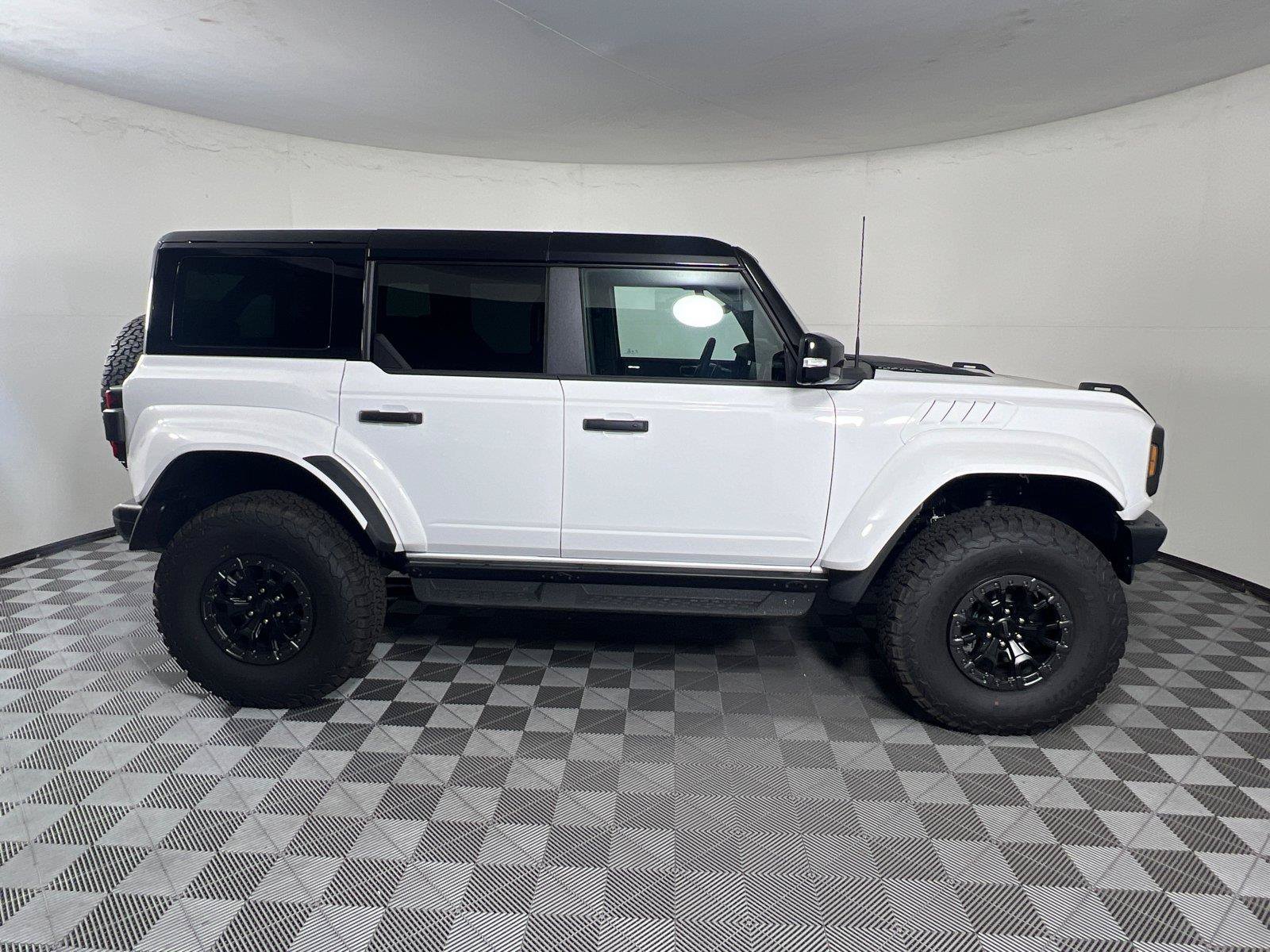 New 2026 Ford Bronco Raptor AWD/4WD image 7