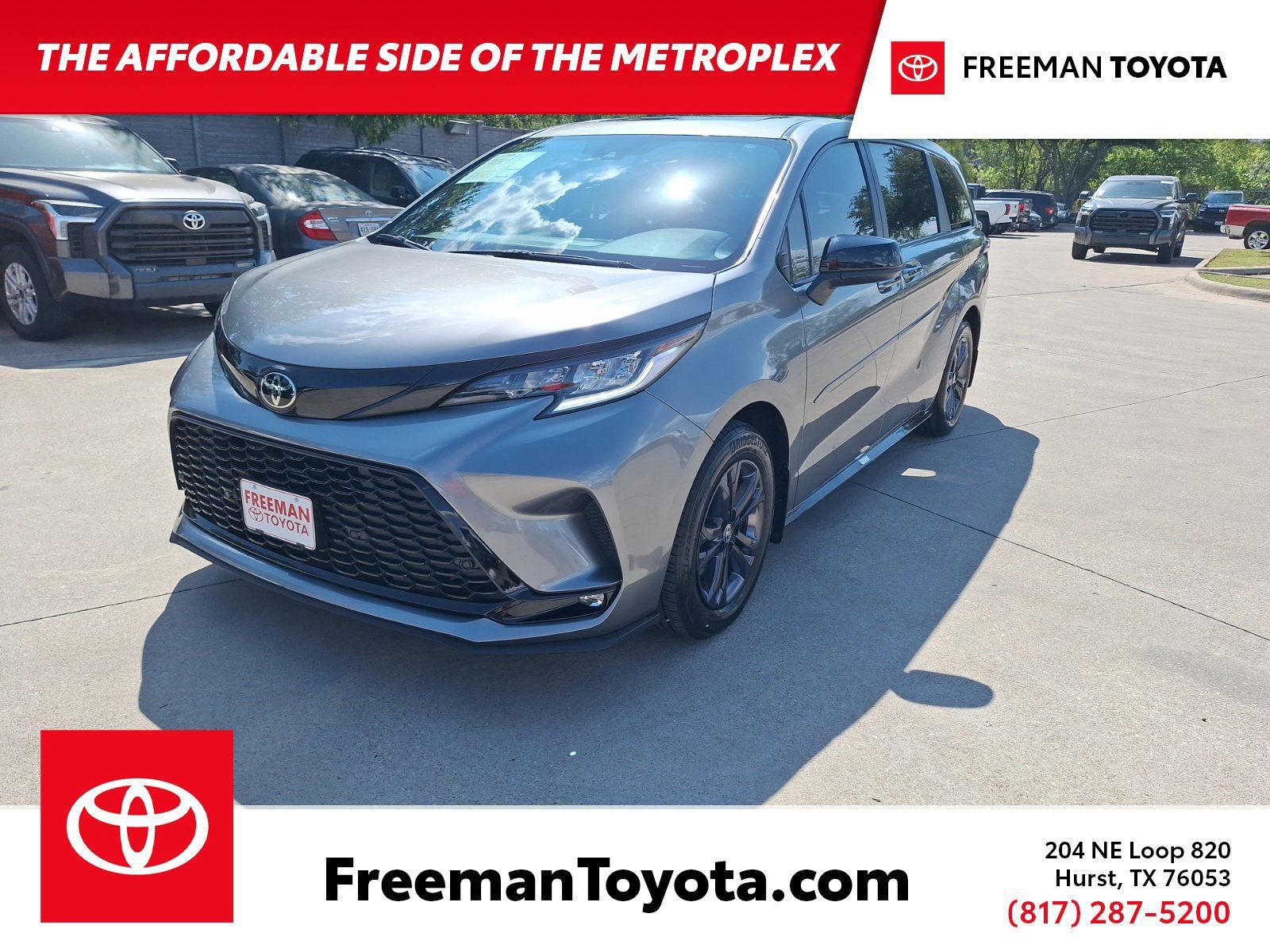Used 2026 Toyota Sienna XSE AWD/4WD image 1