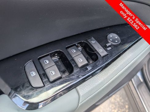 Used 2023 Kia Sportage X-Line w/ X-Line Premium Package AWD/4WD image 15