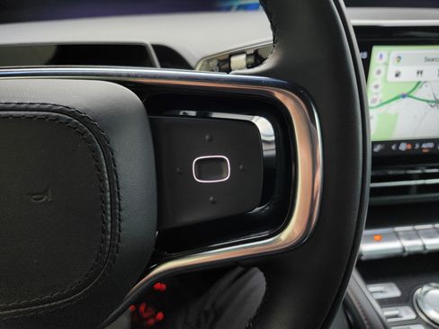 Used 2024 Lincoln Nautilus Reserve w/ Equipment Group 202A image 13