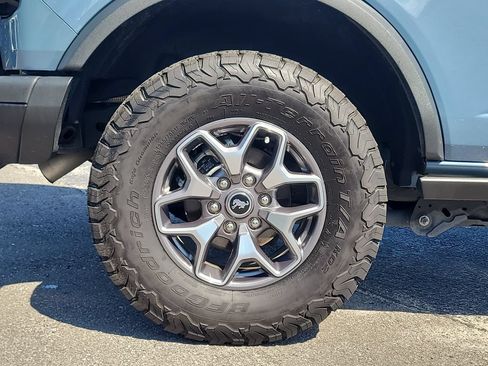 Certified 2025 Ford Bronco Badlands AWD/4WD image 5