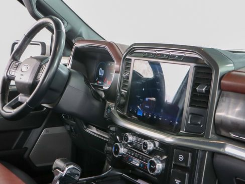 Used 2023 Ford F150 Lariat image 27