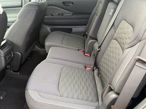 New 2026 Nissan Pathfinder SV image 22