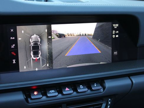 Certified 2022 Porsche 911 Targa 4S image 18