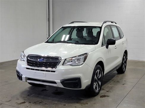 Used 2018 Subaru Forester 2.5i w/ Alloy Wheel Package image 2