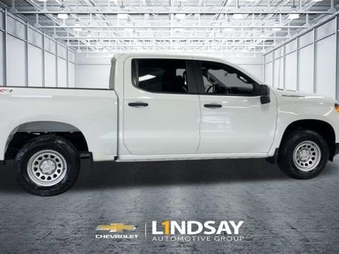 Used 2024 Chevrolet Silverado 1500 W/T w/ WT Convenience Package image 2