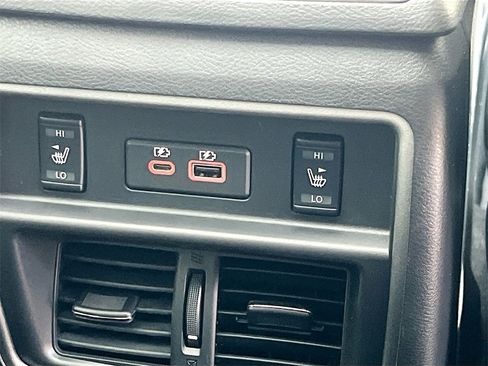 Used 2024 Nissan Murano SL image 27