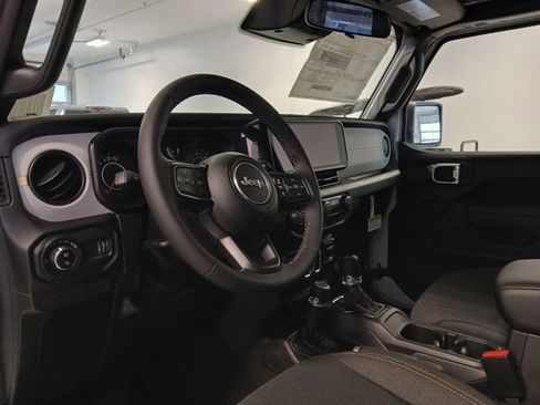 New 2026 Jeep Gladiator Sport AWD/4WD image 9