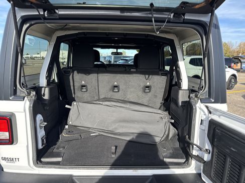 Used 2021 Jeep Wrangler Unlimited Sport image 8