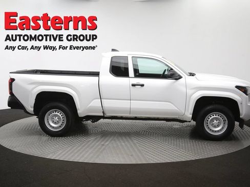 Used 2024 Toyota Tacoma SR RWD image 41