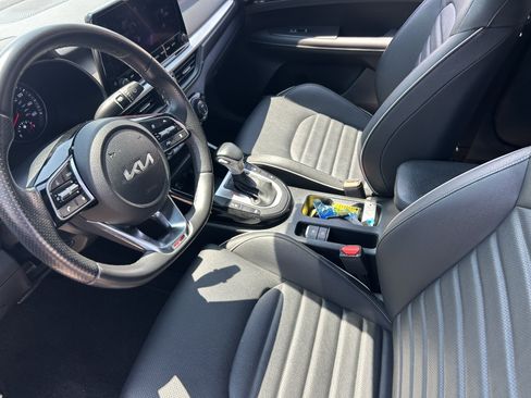 Used 2024 Kia Forte GT-Line w/ GT-Line Premium Package FWD image 13