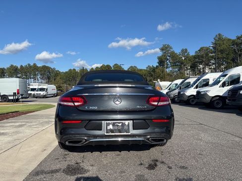 Used 2019 Mercedes-Benz C 300 4MATIC Cabriolet w/ Multimedia Package image 5