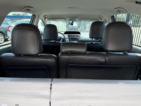 Used 2012 Toyota Prius V Three FWD image 16