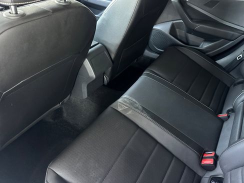 Certified 2024 Volkswagen Jetta SE w/ Panoramic Sunroof Package image 12