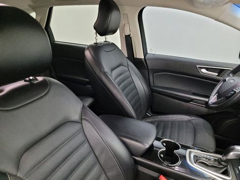 Used 2017 Ford Edge SEL w/ Equipment Group 201A AWD/4WD image 21