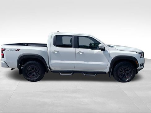 Used 2025 Nissan Frontier Pro-X w/ Pro Convenience Package RWD image 7