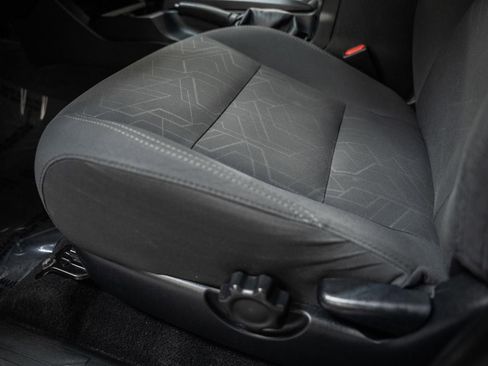 Used 2017 Toyota Tacoma TRD Off-Road w/ Tow Package (A/T) image 42