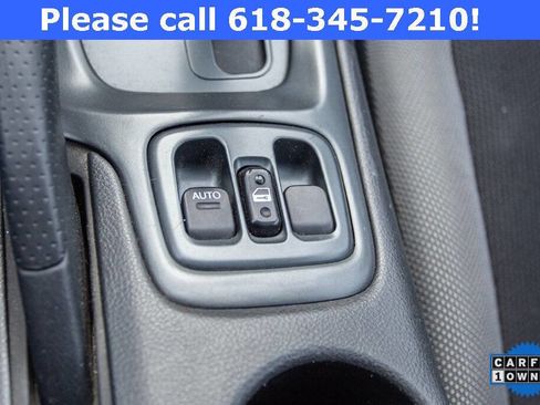 Used 2004 Toyota Celica GT image 30